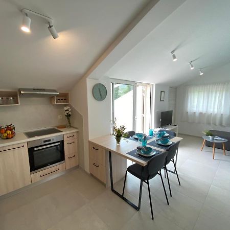 Apartment Vital Нерезине Екстер'єр фото