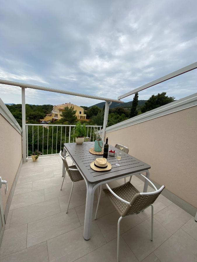 Apartment Vital Нерезине Екстер'єр фото